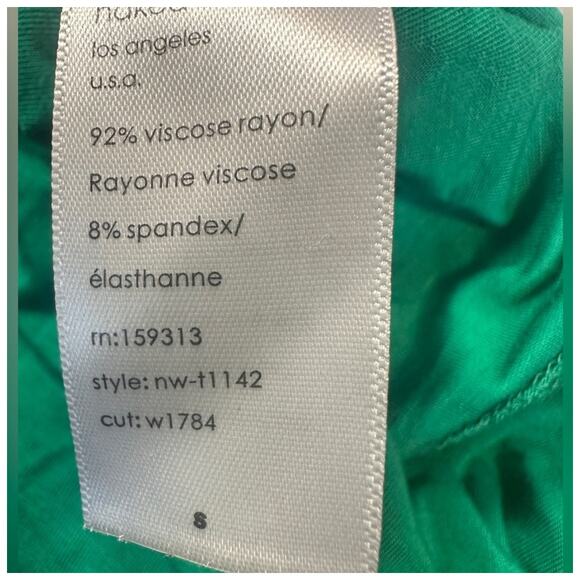 Naked Wardrobe Hotline Coldshoulder
Green Crop Top - Picture 6 of 8